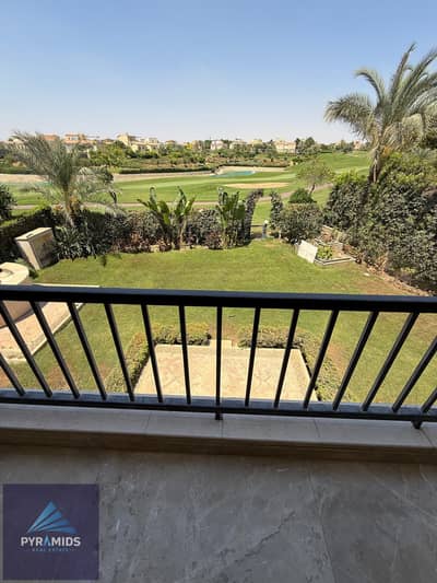 Luxury standalone villa for sale in Madinaty with a golf view and lakes