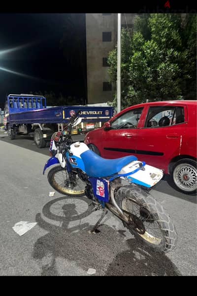 Yamaha xt 350cc Model 1990 استعمال خفيف محتاجه كاربيراتير