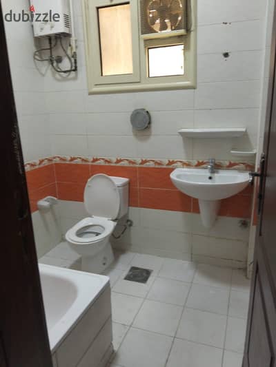 Exclusive duplex for companies with a private entrance for the first neighborhood near street 90 and transportation