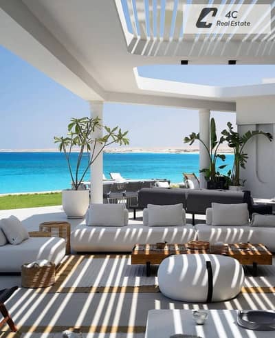 Junior chalet, fully finished, with a down payment of 1,090,000 in Hacienda Bay
