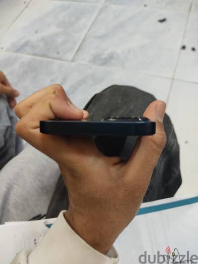 Apple - iPhone 13