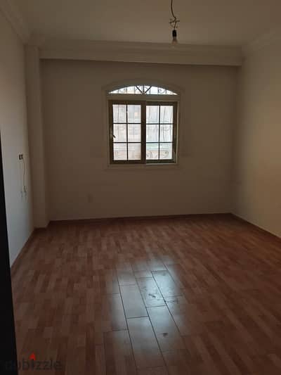 Exclusive apartment first housing in the National Defense Villas