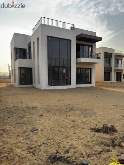 VILLA OWEST 400 SQM TYPE C LAND 560 READY TO MOVE