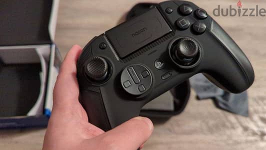 Nacon Revolution 5 pro - Black