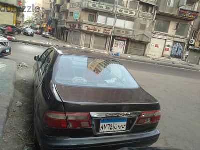 Nissan Sunny 2000 standard