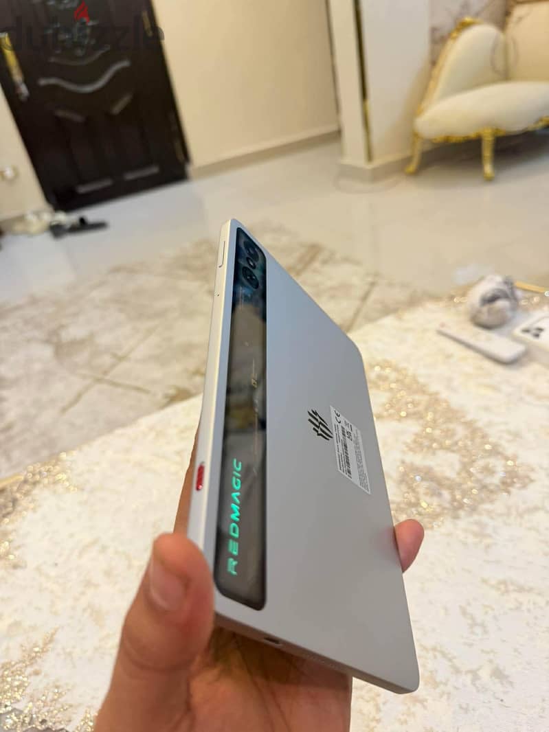 Redmagic Astra Tablet 1