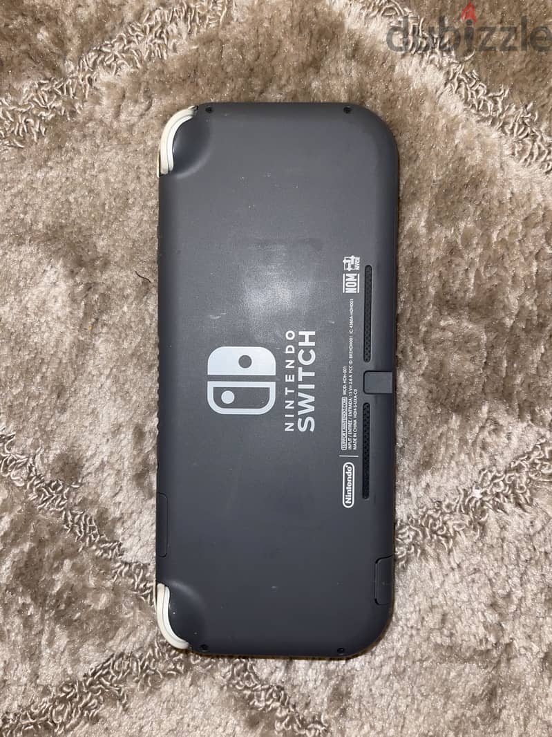 Nintendo switch lite 1