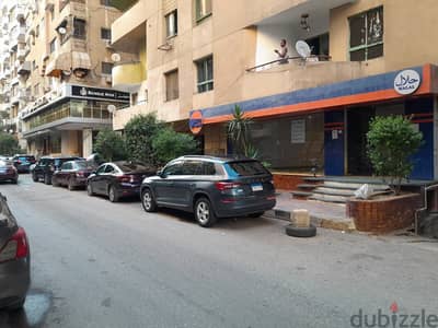 محل تجاري مميز متاح للإيجار بمواصفات استثنائية تناسب العلامات التجارية