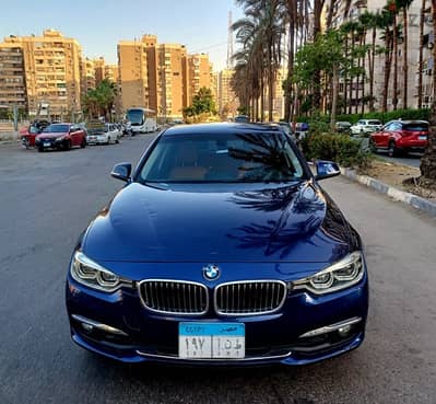 BMW 318 2019