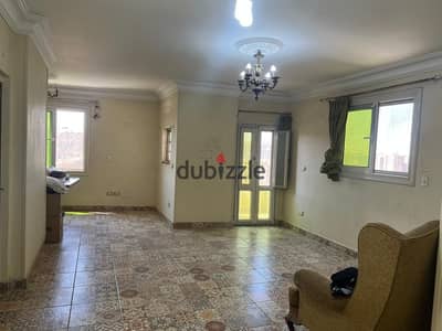 شقة للبيع بموقع متميز جدا بزهراء المعادي شارع مكه الرئيسي ڤيو مفتوح اول مكة من ناحية ابراج الحجاز بالقرب جدا من المسجد الكويتي ونادي وادي دجله ومجمع المدارس