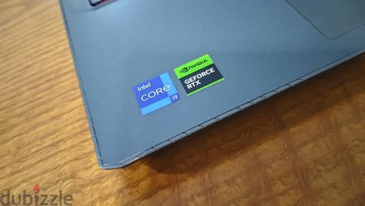 MSI VECTOR 16HX ( I9 13980HX RTX 4080 12G)