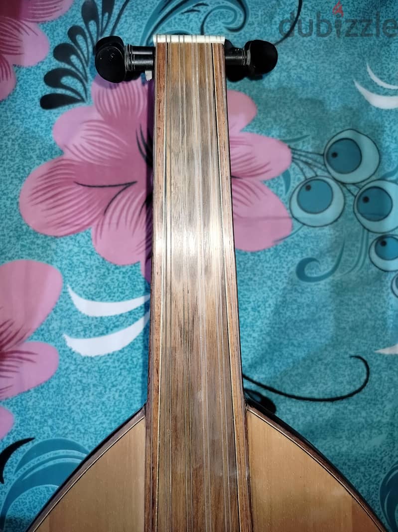 عود . . 6