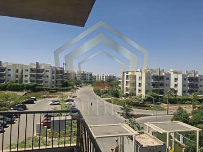 شقة للإيجار  بكمبوند ذا ادريس فيو مفتوح ادرس