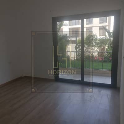 شقة بحديقة 2نوم نص مفروش ايجار فيفث سكوير المراسم التجمع القاهرة الجديدة Apartment rent Fifth Square Marasem