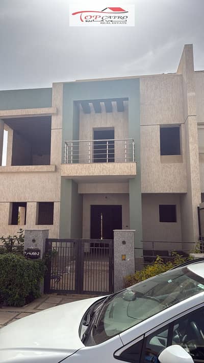 Twin house villa for sale in Madinaty Model J | Unfinished