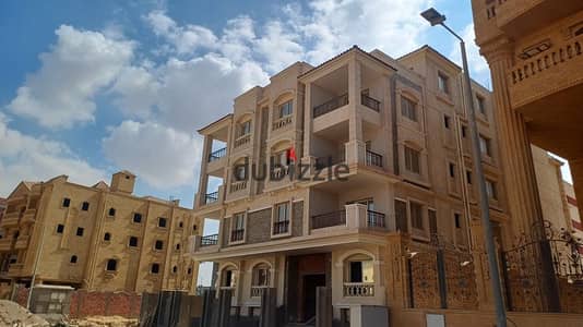 شقة للبيع 170م +85متر جاردن  استلام فوري بيت الوطن التجمع الخامس من المالك مباشرة بخصم علي الكاش بالقرب من Mivida compound و AUC 5th settlement