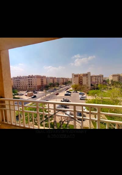 موقع استرتيجى فى مدينتى البى 7 فيو مفتوح اتجاه بحرى استلام فورى طلعت مصطفى 82 متر دور ثالث خالصة جميع المستحقات