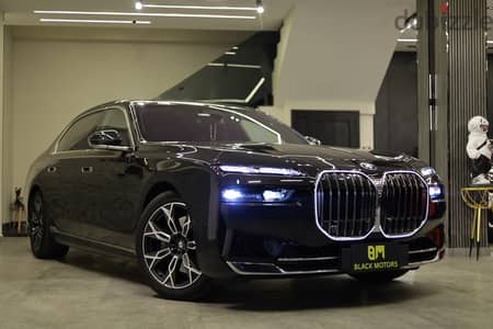 BMW 740 2024 سعر مميز داخل المعرض