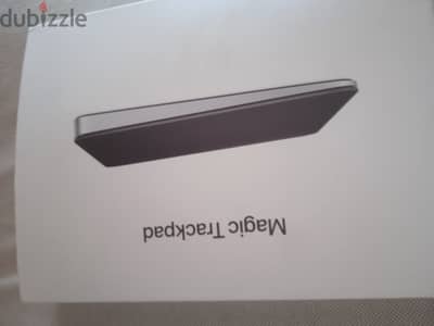 Magic trackpad جديد بالكرتونخ لم يستخدمنهائي