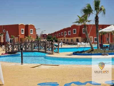 شاليه غرفة Penthouse متشطب بالكامل Sea View للبيع في بانجلوز الساحل القديم Bungalows