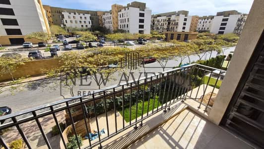 شقة اقل من سعر السوق تشطيب كامل  مطبخ وتكييفات  في إيستاون east town -sodic