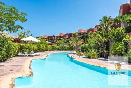 Hot Deal! Studio Penthouse with Private Roof for Sale in Bungalows – Old North Coast