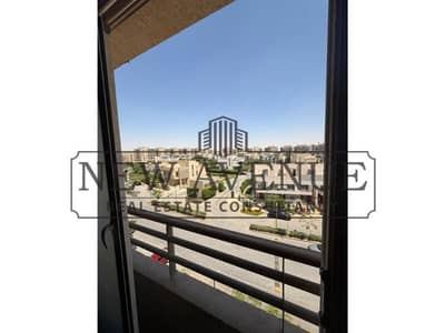 للبيع شقه استلام فوري بموقع مميز بڤيو مفتوح علي الڤيلل في ذا سكوير التجمع الخامس - The Square Compound