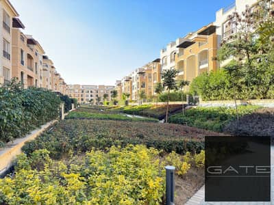 Ground floor apartment with garden for sale in Stone Residence, New Cairo – Prime Location with open landscape view, semi-finished, immediate delivery