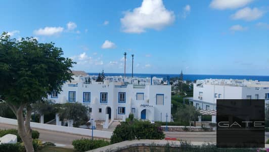 للبيع بسعر محروق اقل سعر شاليه 3نوم ارضي بجاردن full sea view بحري صريح في ماونتن فيو راس الحكمه