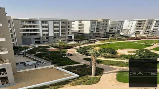 For sale townhouse Middle in Hyde Park New Cairo the lowest price in the market
