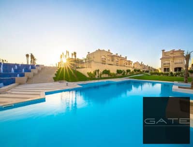 أقل سعر تاون هاوس متشطب وفرش كامل للبيع في El Patio 6 – استلام فوري داخل كمبوند راقي