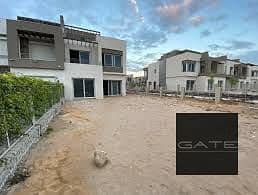 Villa for sale at the lowest price & largest area, standalone resale, bargain price in Palm Valley Compound, Sheikh Zayed, prime location - corner
