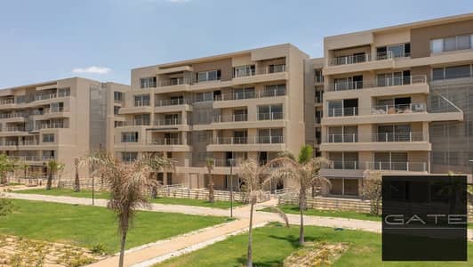 Spacious apartment for sale in Palm Hills Capital Gardens, Fifth Settlement-immediate delivery, in a prime location within a fully integrated compound