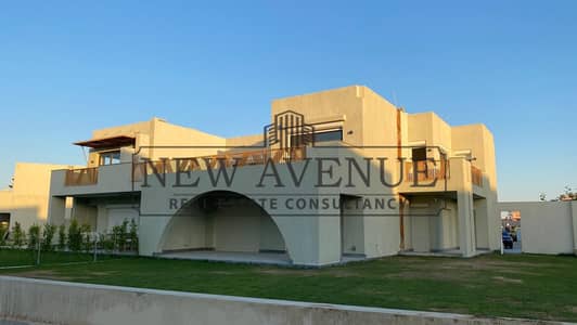 2 Bedrooms upper delivery in 2 months Panoramic Lagoon View Front and Back with Greenery - in playa