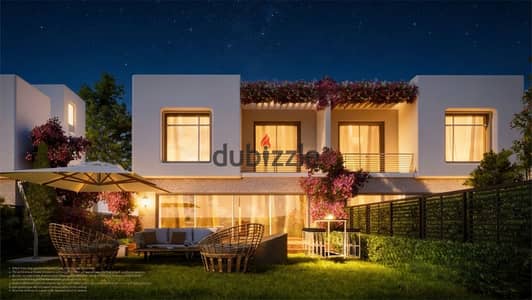 توين هاوس فيلا للبيع  متشطب بالتكيفات و المطبخ بفيو علي البحر مباشرة بمشروع سيزين الساحل الشمالي