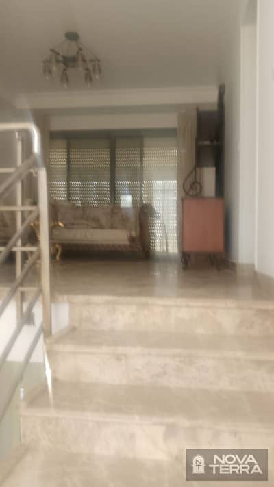 Townhouse villa for sale in Beverly Hills Compound,