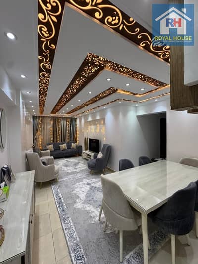 Luxury apartment for sale with a net area of 150 meters, ultra-super in a distinguished location on a street parallel to Tuman Bay Street, Eastern Olive Gardens