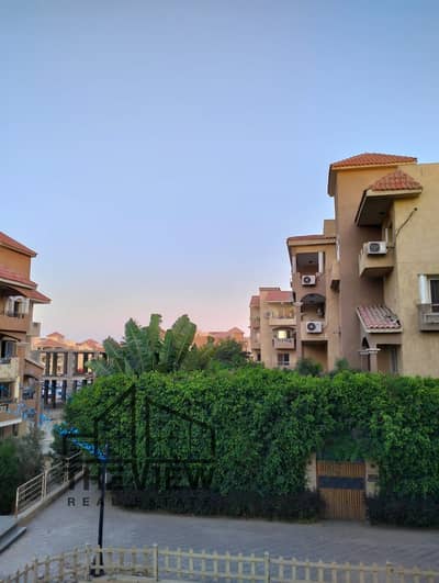 شقه  نموذج 1 افضل layout ,الثالثه ا خلف مسجد الشرطه جاهزه للسكن فورا فيو ممتاز وخصوصيه  تشطيب الترا  في كمبوند الخمائل AL Khamayel compound