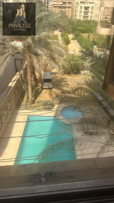 Apartment for sale 165m in Al-Ma'raj Al-'Ulya – Main Corniche Street | Open view | Garage share | Loading ratio only 22% | Possibility of 4 rooms.