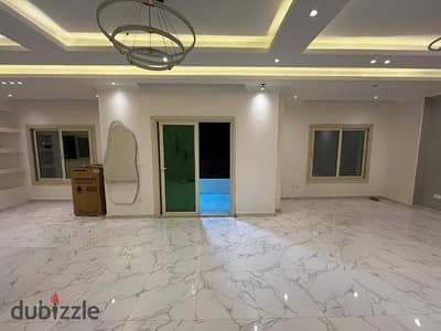 لسرعه البيع شقة دور كامل 206 م متشطبة بالكامل شامل خشب المطبخ – فى الأندلس 1، التجمع الخامس بجوار كمبوند مفيدا و جميع الخدمات لسرعه البيع شقة دور كامل 206 م متشطبة بالكامل شامل خشب المطبخ – فى الأندلس 1، التجمع الخامس بجوار كمبوند مفيدا و جميع الخدمات