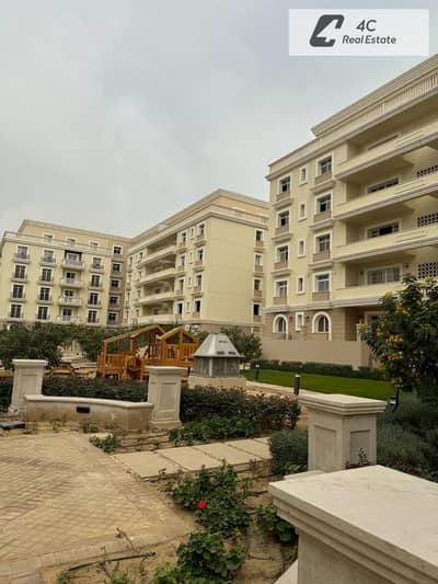 Apartment with private garden for sale, 4 rooms, corner unit, open view landscape, Hyde Park, Fifth Settlement, at the lowest price in the market