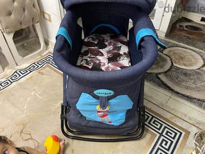 سرير اطفال
