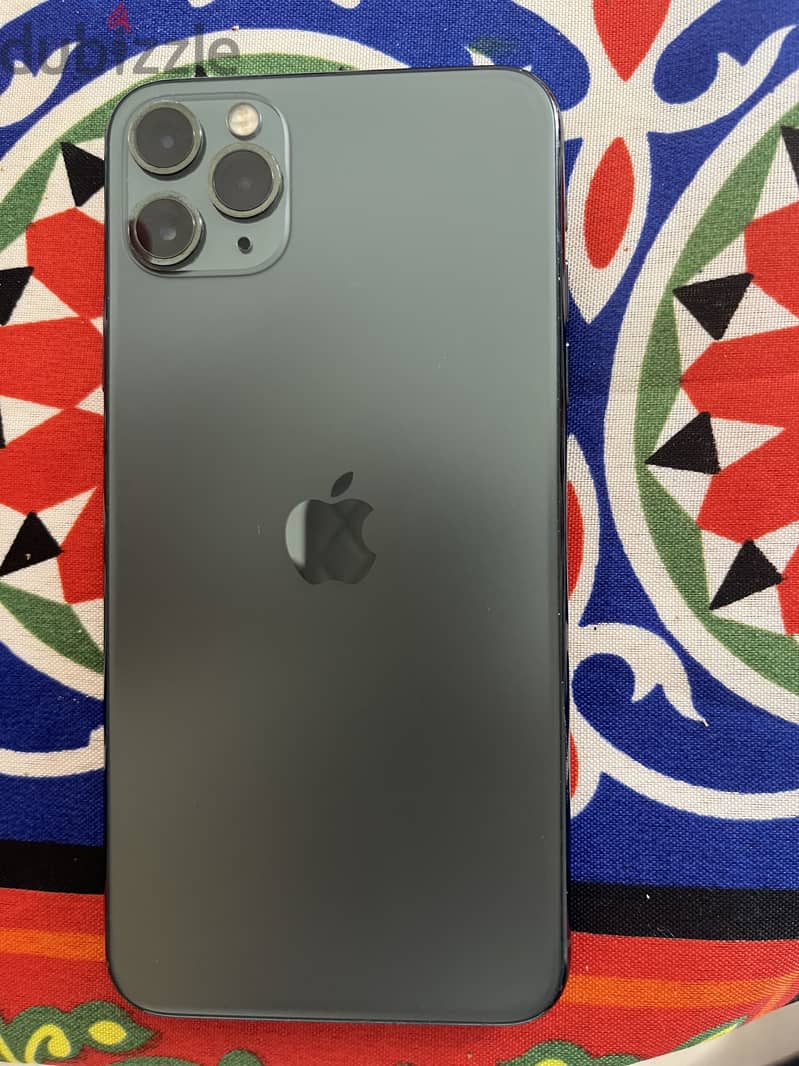 Apple - iPhone 11 Pro Max 2