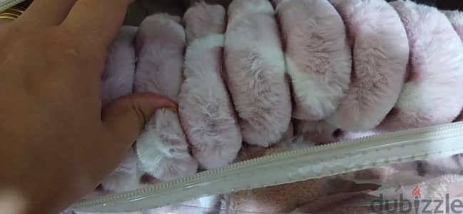 لحاف فرو ٣قطع جديد بشنطته