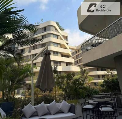 Apartment for sale for 900 thousand less than its price with ready to move 2 beds in Phase Clusters in Bloomfields Mostakbal City Compound