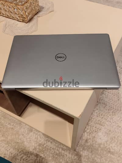 dell Inspiron 5570