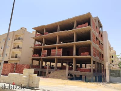 A unique opportunity to own an apartment in a lively location in the Andalus area, with close delivery and a convenient payment system