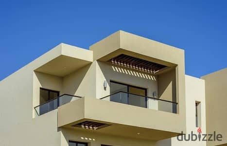 شاليه  للبيع متشطب بالتكيفات و المطبخ في ازها راس الحكمه  بفيو مميز علي البحر