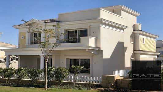 Standalone villa for sale at a special price in Mountain View Compound, 4th of October City. Prime location, finished to a super deluxe standard.