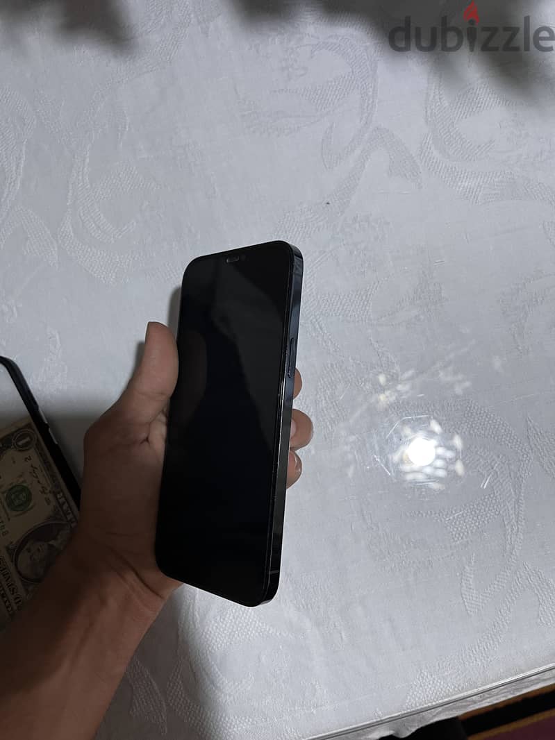 iPhone 12 Pro max 3
